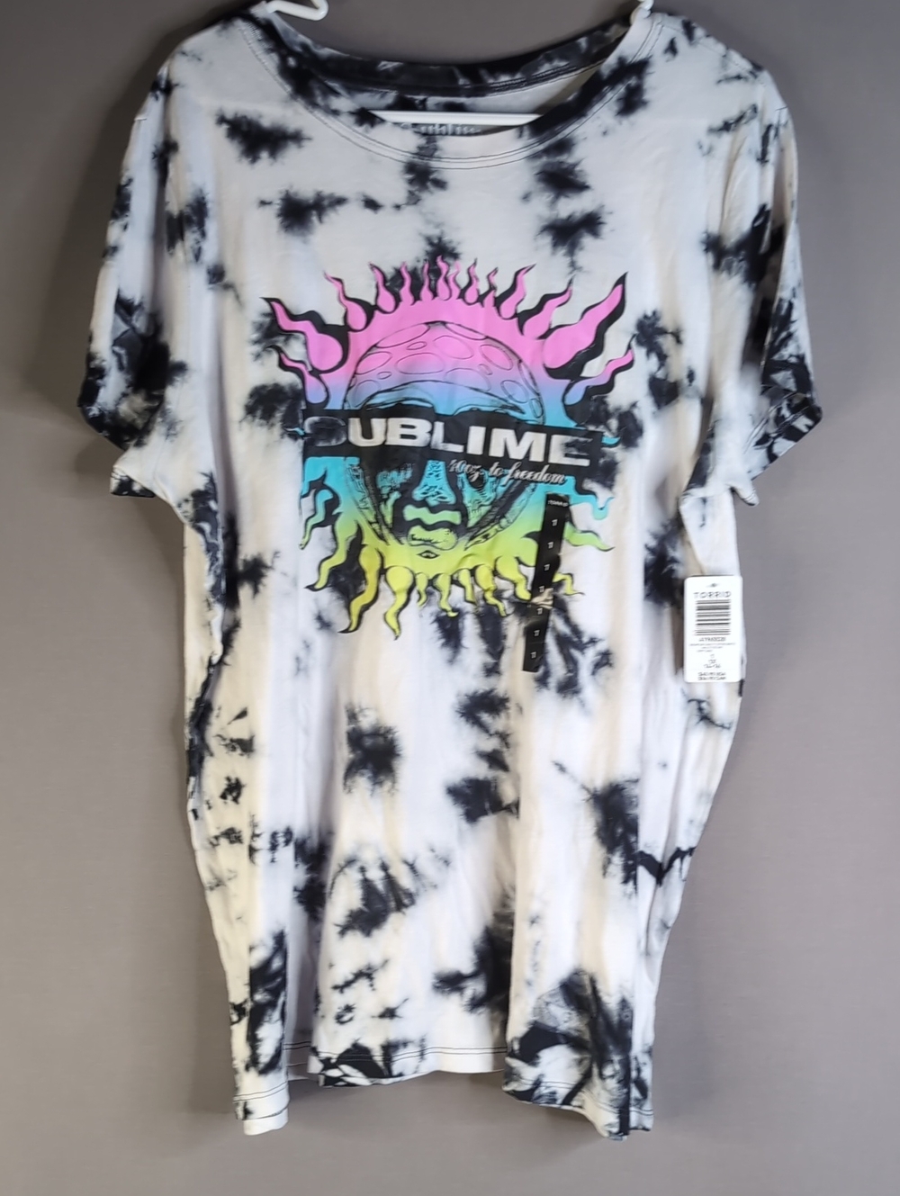 Size 1 Torrid Sublime Shirt Sleeve Tee-NWT